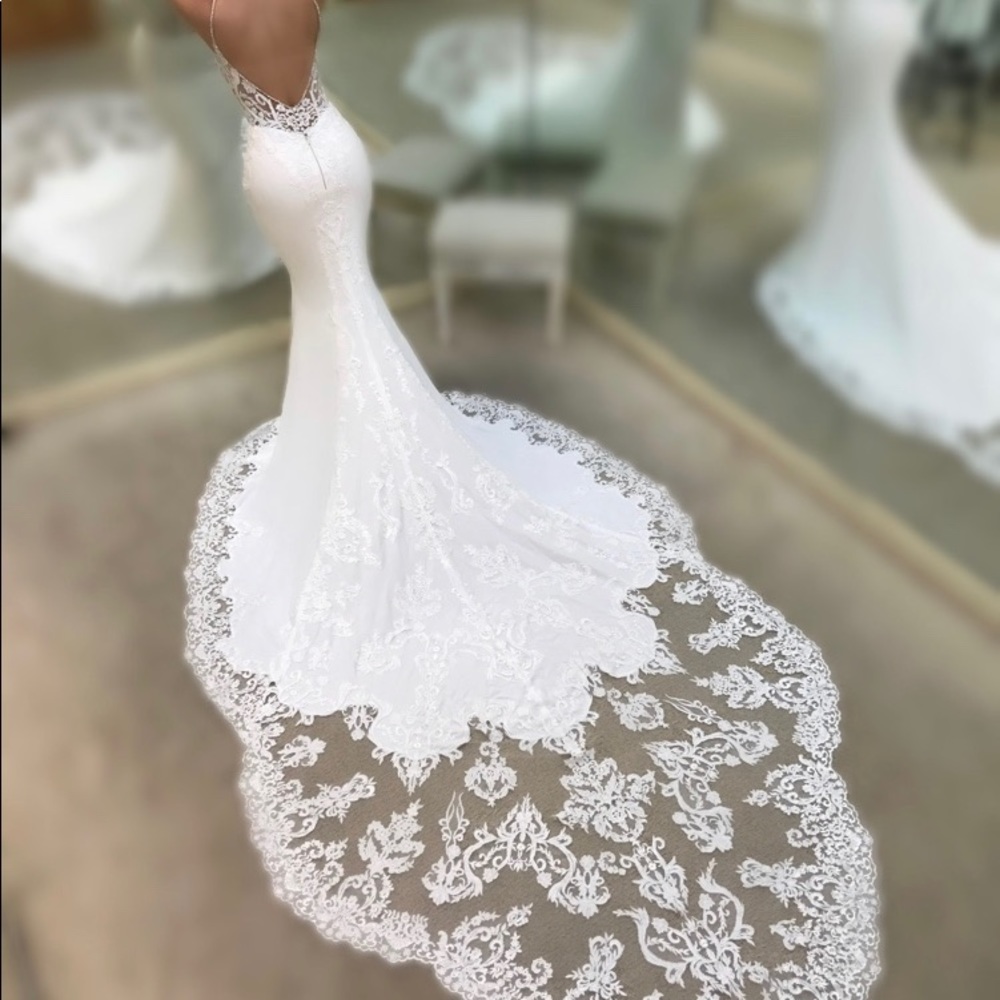 Enzoani McKinley Wedding dress - Picture 2 of 3